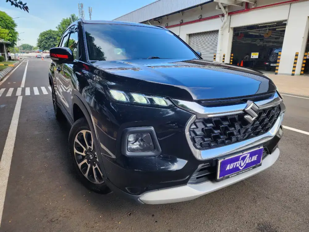 Suzuki Grand Vitara GX AT Hybrid 2023 kondisi Istimewa