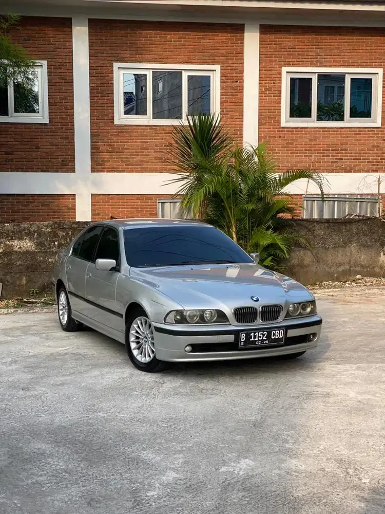 BMW E39 520i Facelift Double Glass Last Edition 2003 AT