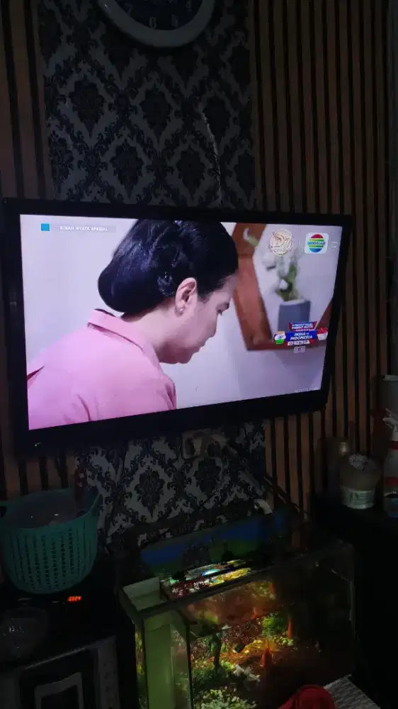 Tv sharp aquos 32LE3471