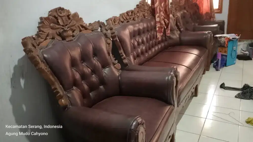 Sofa ukiran kayu jati