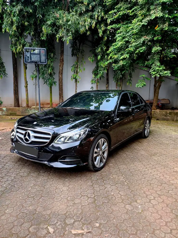 Mercedes-Benz E250 2014 Bensin