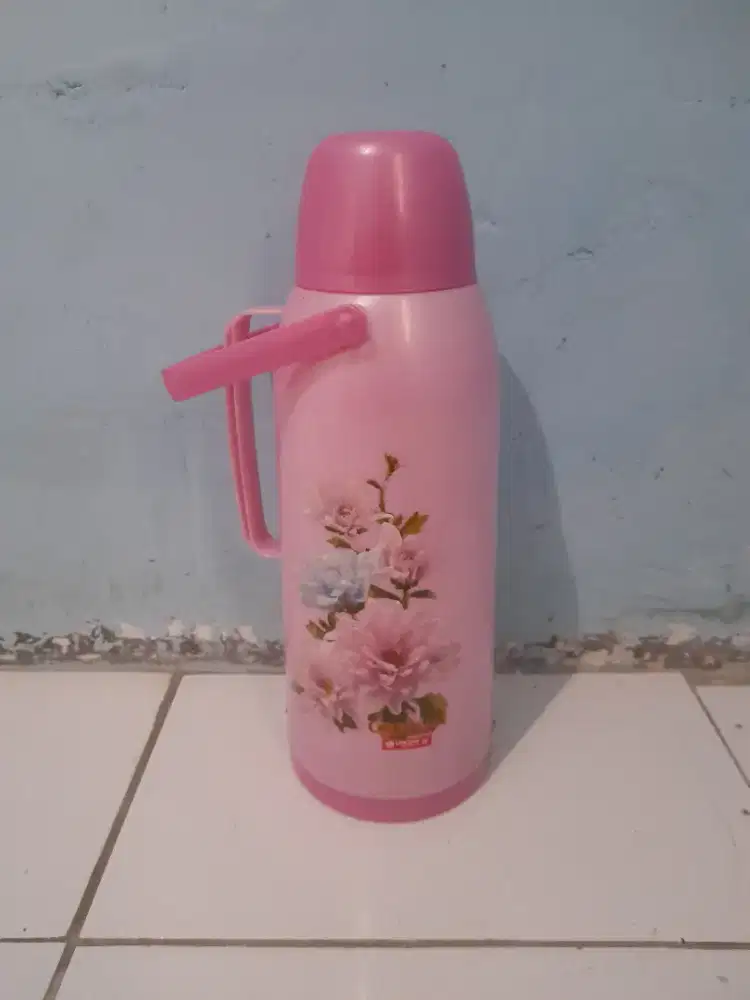Termos air panas bunga pink