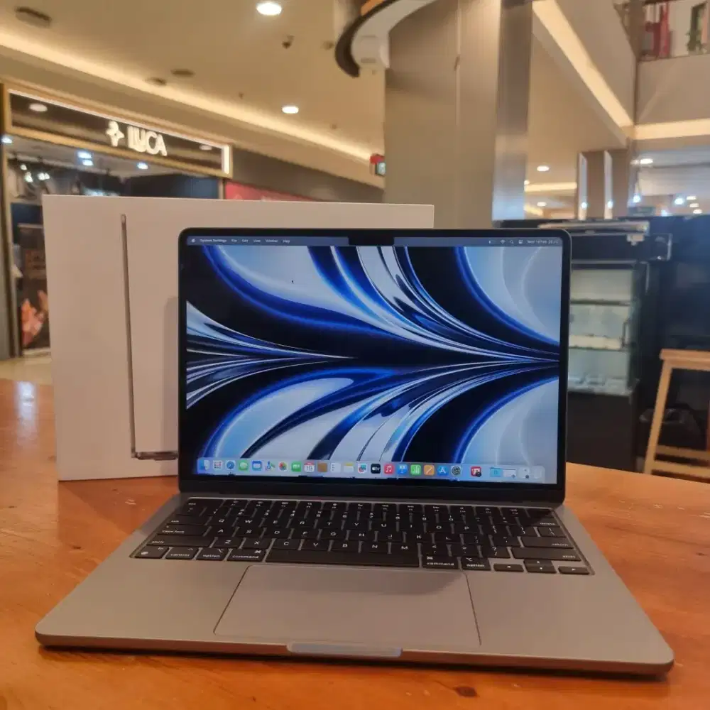 Macbook Air M2 8/256GB Ibox Grey