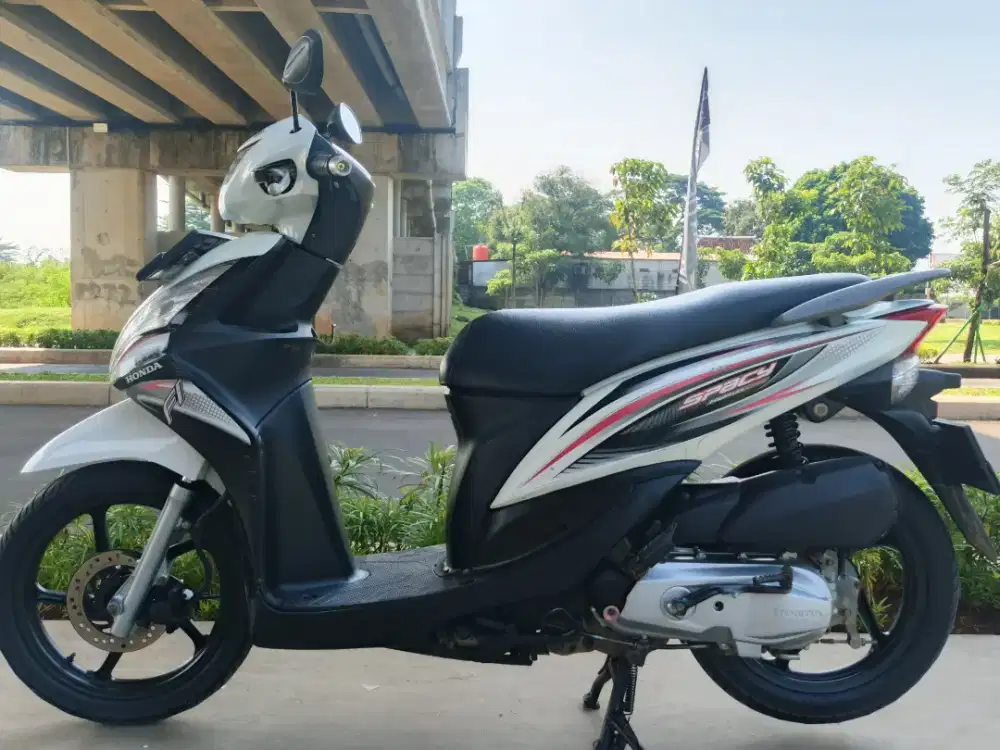 Honda spacy FI 2014 stater tokcer halus mulus orsinil