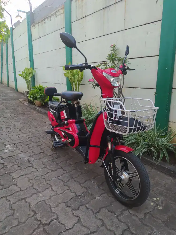 SEPEDA LISTRIK UNITED MILEZ