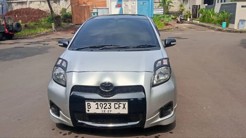 JUALCEPAT TOYOTA YARIS 2012 MATIC TYPE E SIAP PAKAI IRIT MULUS TERAWAT