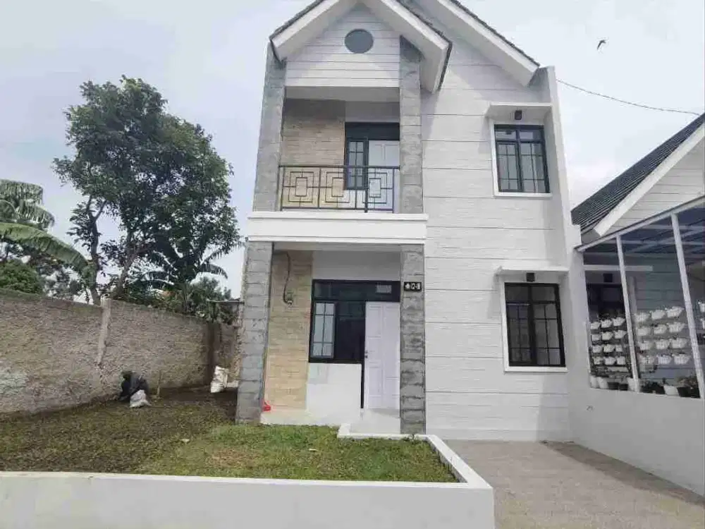 Rumah siap huni Cisarua 2 lantai 4 kamar tidur KPR strategis ke tol Baros dan kampus STKIP Bandung