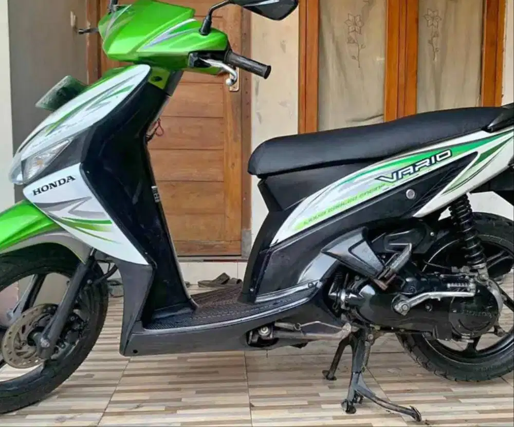 Jual vario 2011