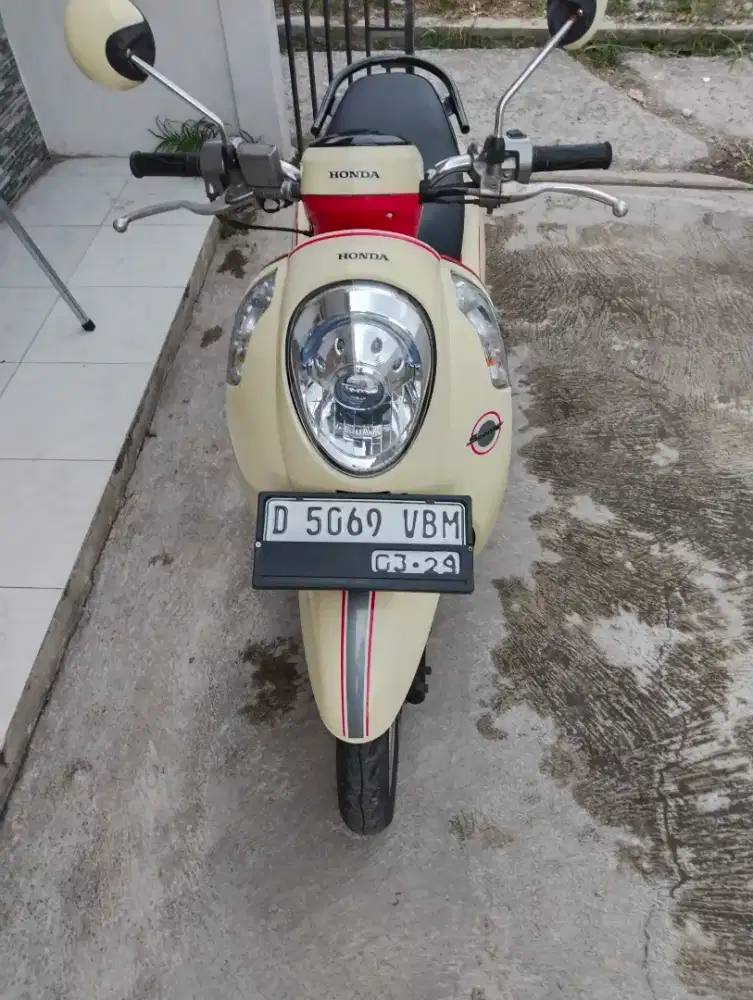 HONDA SCOOPY FI