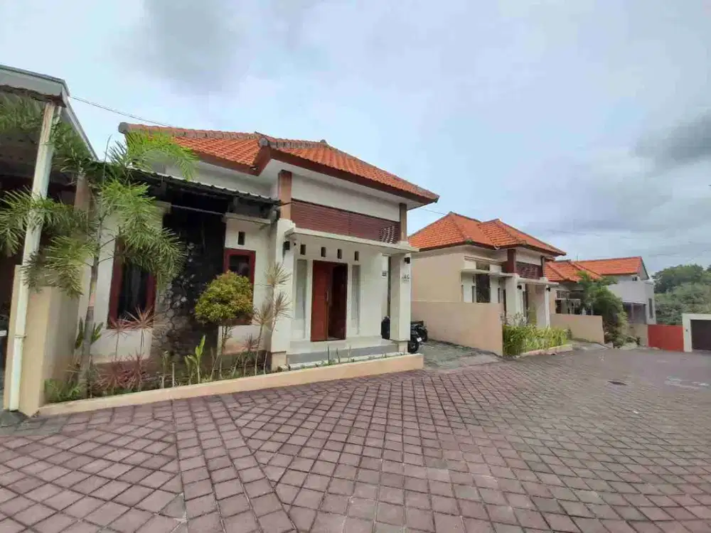 DI JUAL RUMAH SEMI VILLA SIAP HUNI DI UNGASAN BADUNG BALI
