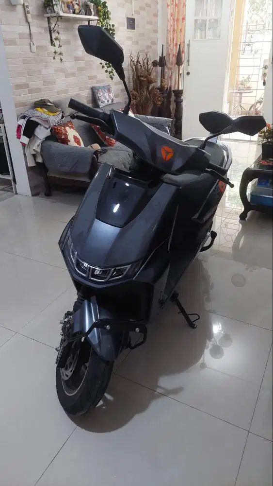 Motor Listrik Yadea T9 2024. 0 km