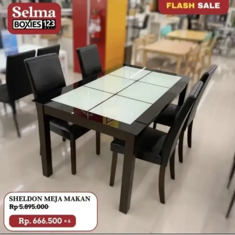 Set meja makan mewah