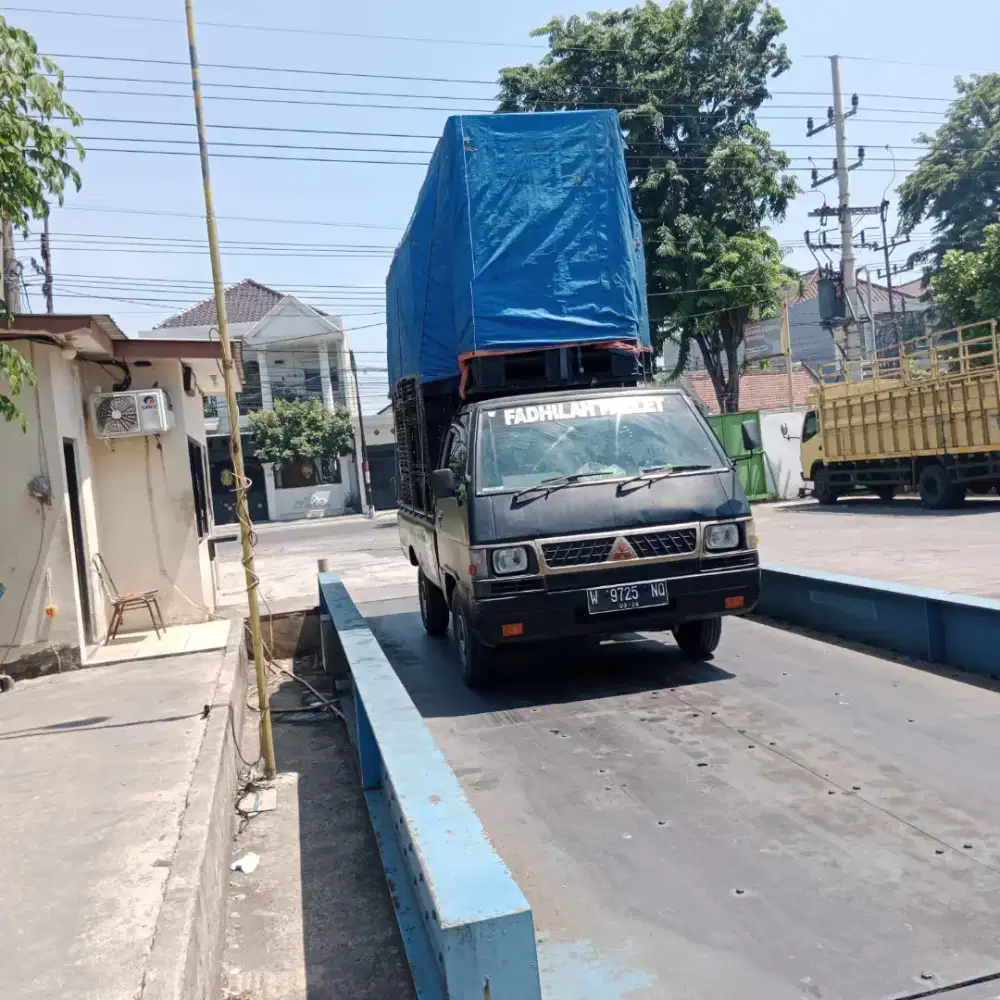 PALLET PLASTIK SECOND SIAP DIPAKAI ULANG