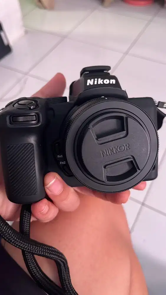 Kamera dslr Nikon z50 set lensa kit