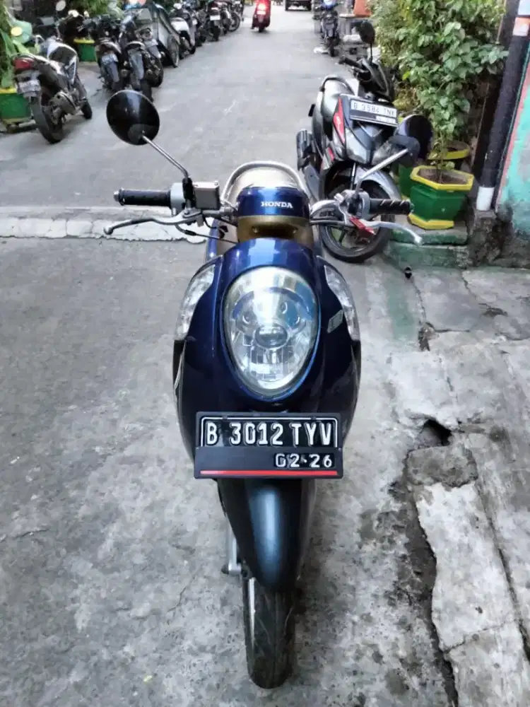 Honda Scoopy th 2014