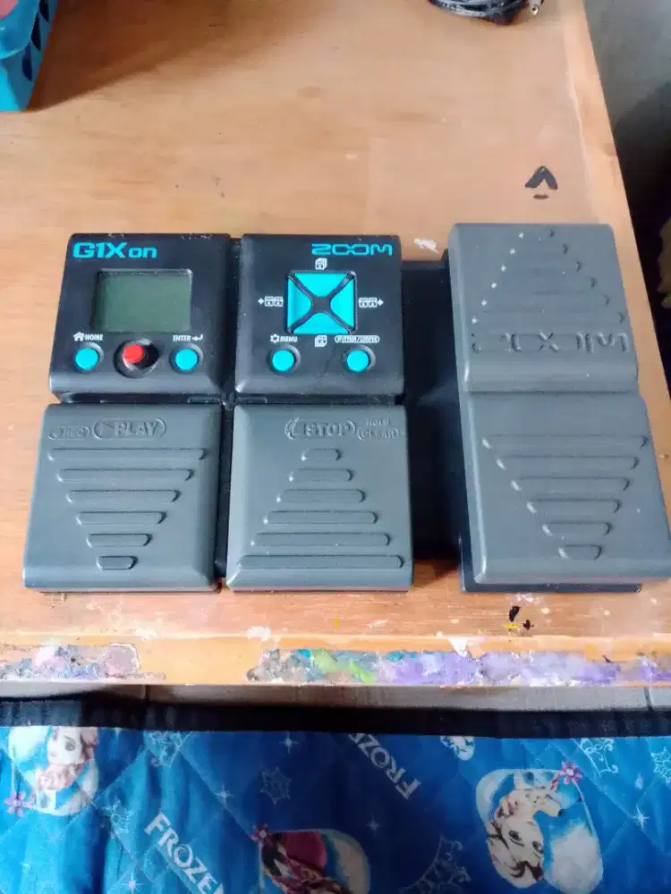 Efek Zoom G1XON