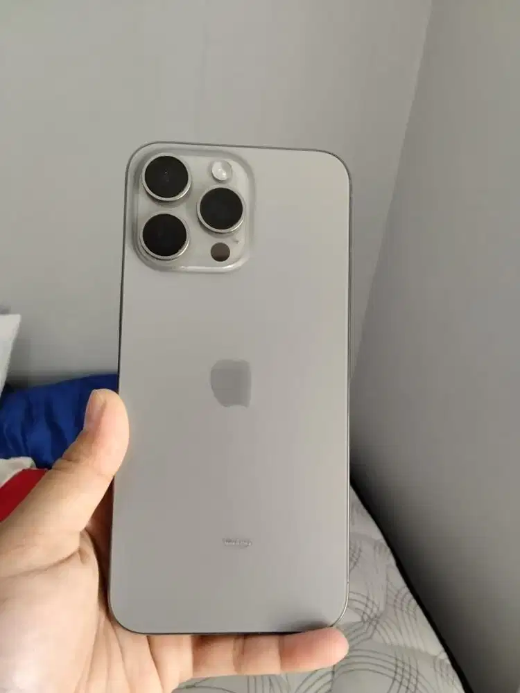 Dijual Iphone 15 Pro Max ex Ibox