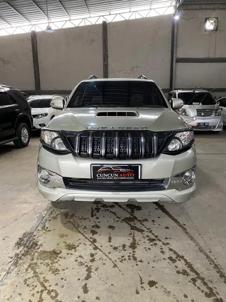 Fortuner 2.5 G VNT AT 2012