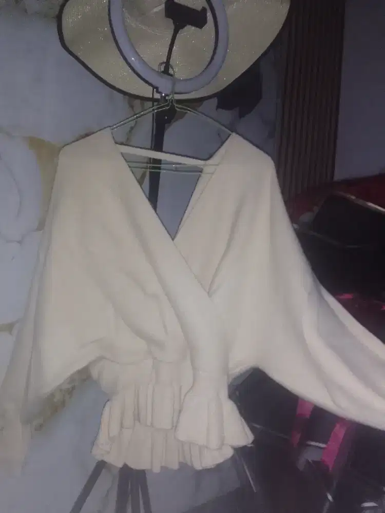 Baju atasan Rajut kimono