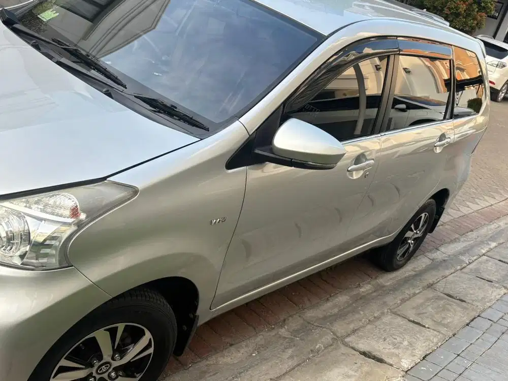 Dijual avanza special
