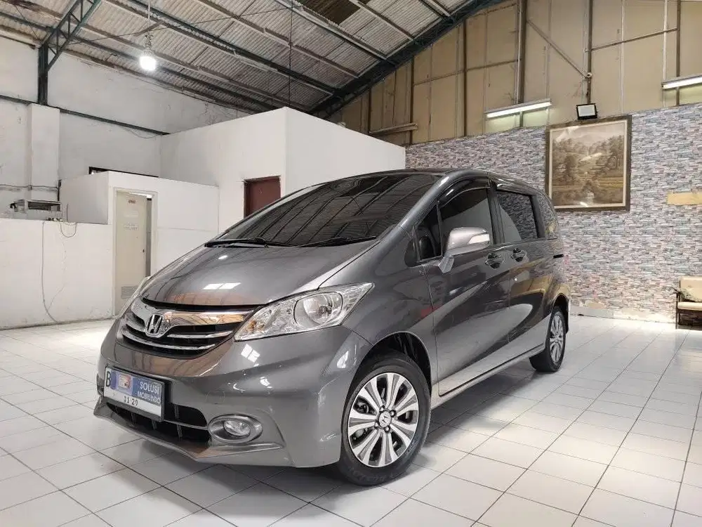 (Low km) HONDA FREED S FACELIFT 1.5 Bensin AT 2014 Abu abu original
