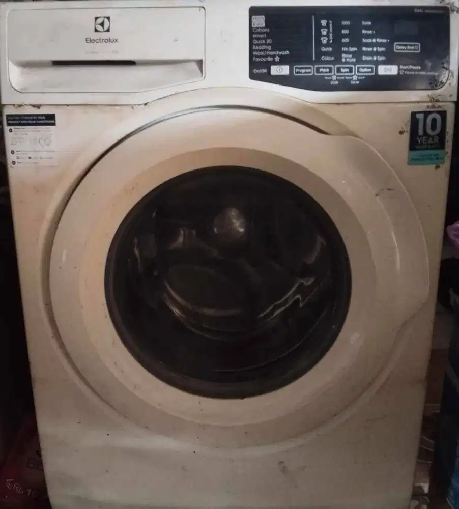 Di jual mesin cuci elektrolux  8kg