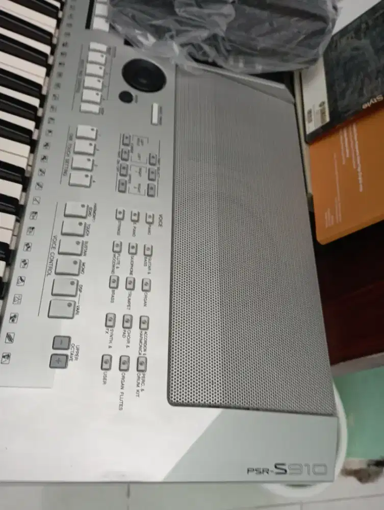 DIJUWAL PIANO ARRANGER PSR S910 FULLSET LENGKAP KEYBOARD PSRS USB FDIS