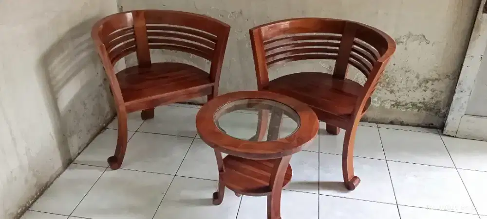 Kursi Santai Ruang keluarga
