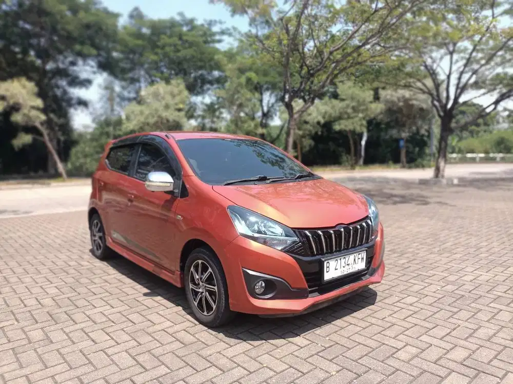 AYLA 2017 BEKAS SECOND JUAL CEPAT NEGO 1.2 TYPE X BENSIN MATIC BAIK