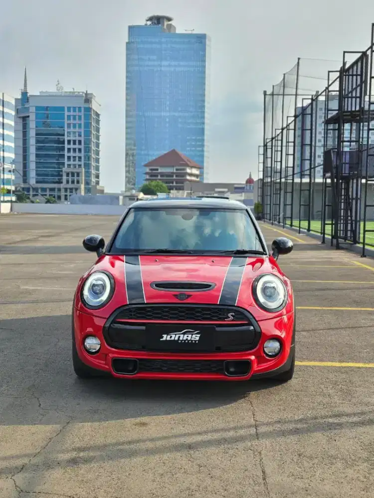 Mini cooper S at tahun 2018