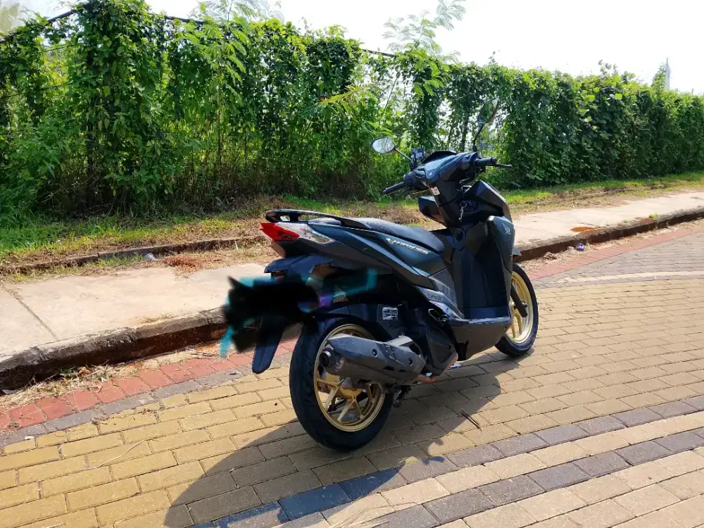 Dijual Honda Vario 150 old ABS th 2018 Hitam Plat Jaksel pajak off2024