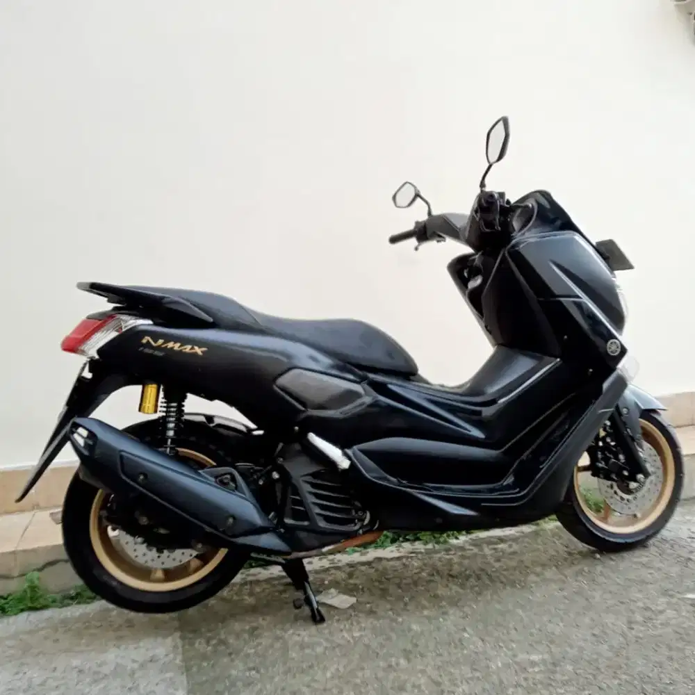 YAMAHA NMAX OLD TAHUN 2018 CASH / KREDIT MURAH DP MULAI 500 RB