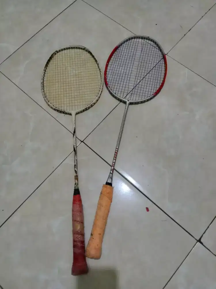 raket badminton second