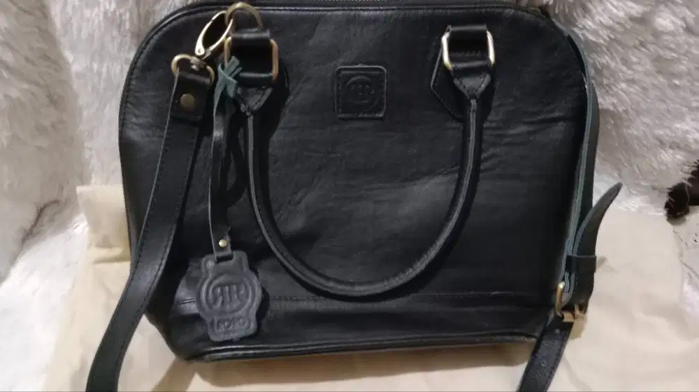 Tas Kulit Asli merk Roro Genuine Leather