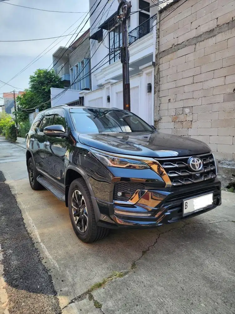 CASH VRZ 2.8 GR AT 2022 HITAM LIKE NEW
