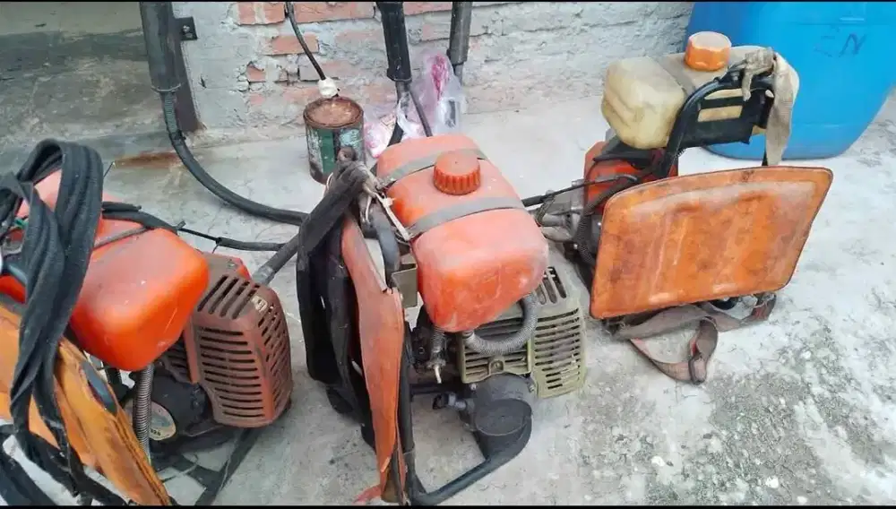 Di jual!! Mesin potong rumput merk Tanika