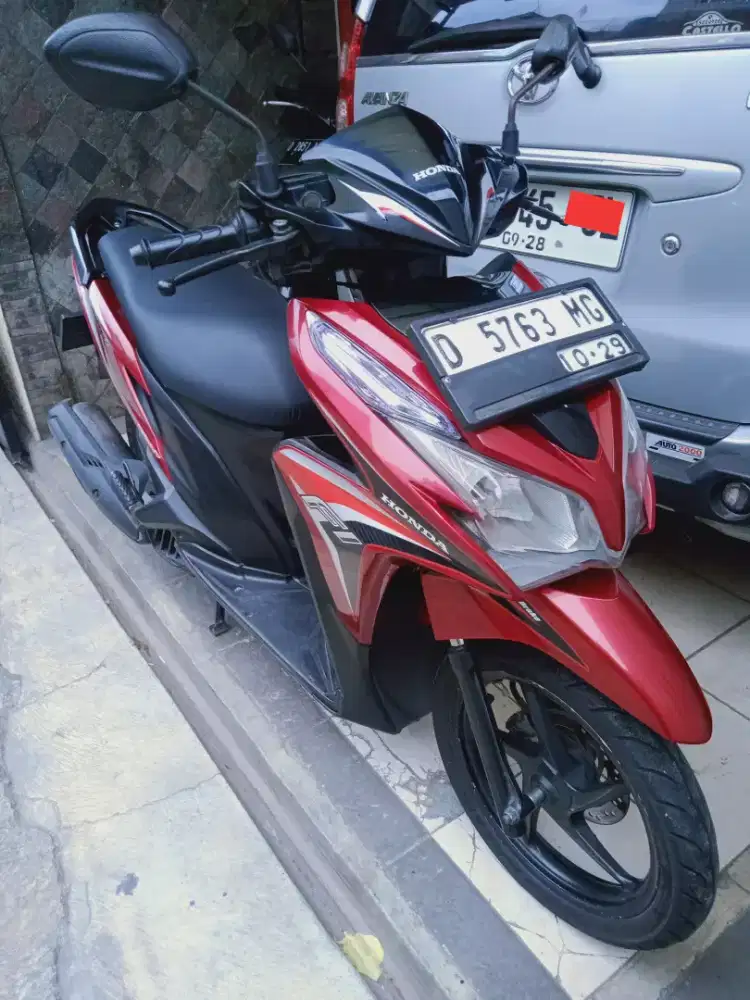 Dijual Vario 125 kzr THN 2014