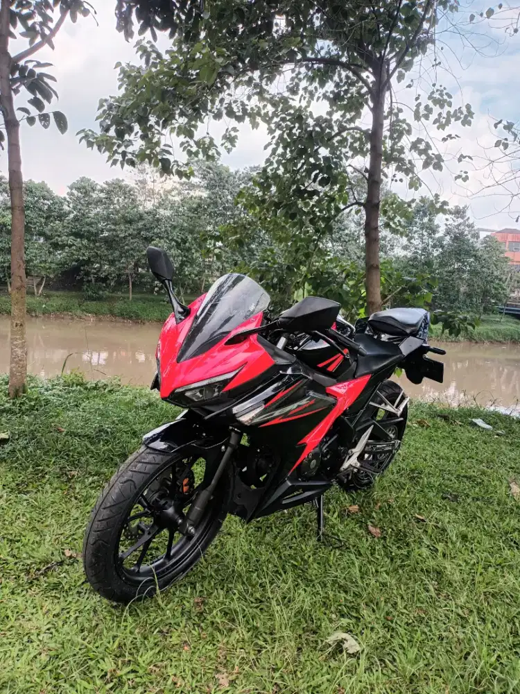 NEW HONDA CBR 150 R ABS TAHUN 2018
