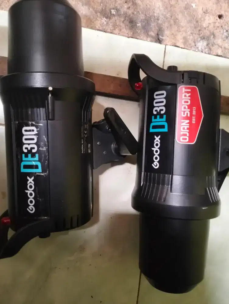 GODOX LAMPU STUDIO