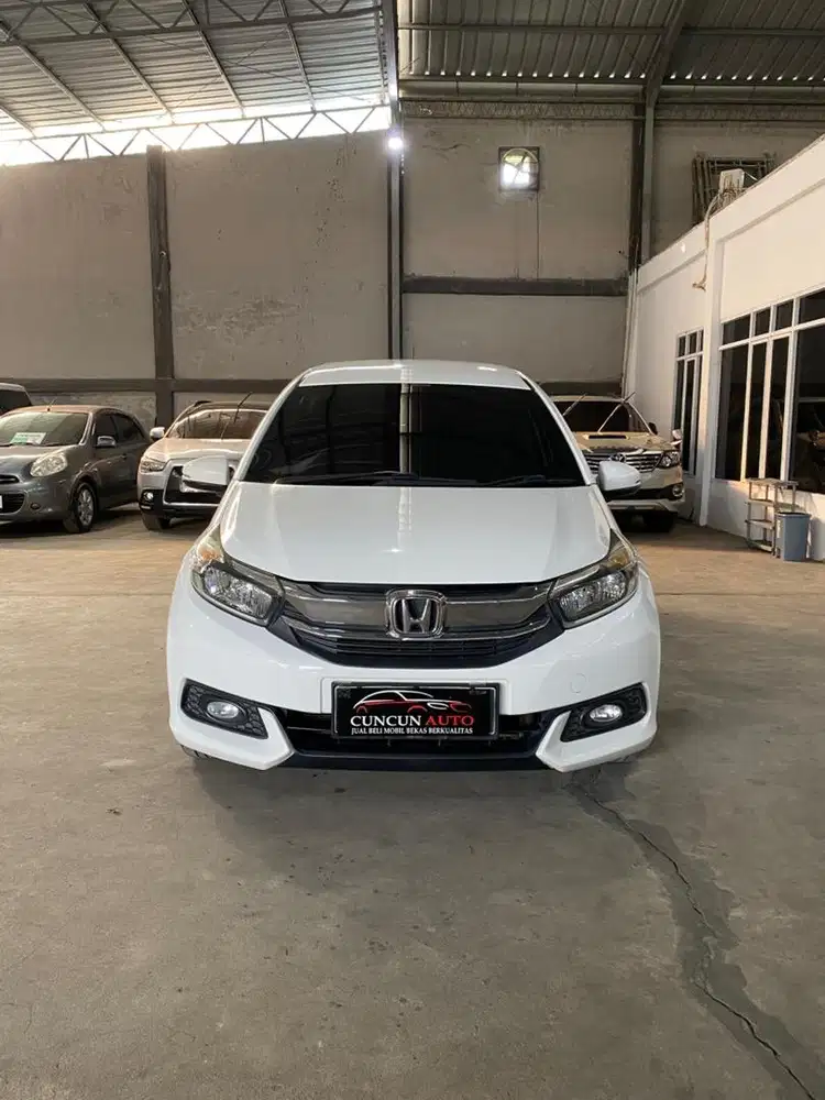 Mobilio 1.5 E CVT 2017