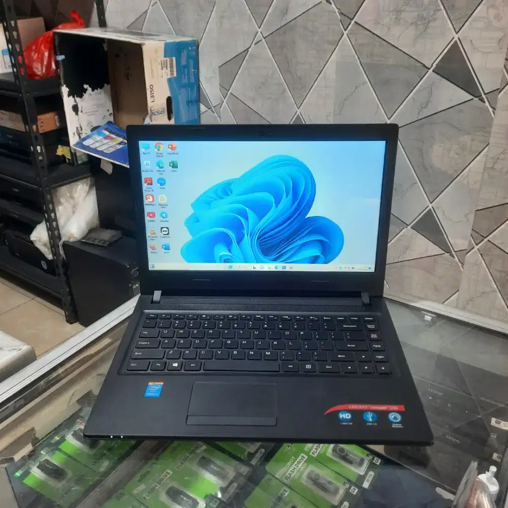 Lenovo ideapad 110, Core i3 Gen 5, RAM 4GB, SSD 128GB, 14 inch