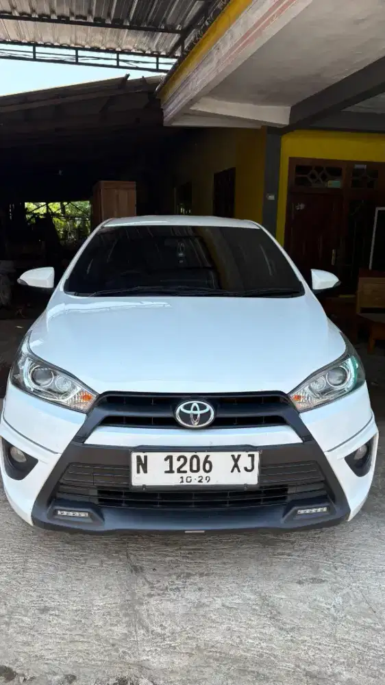 Yaris  S TRD manual