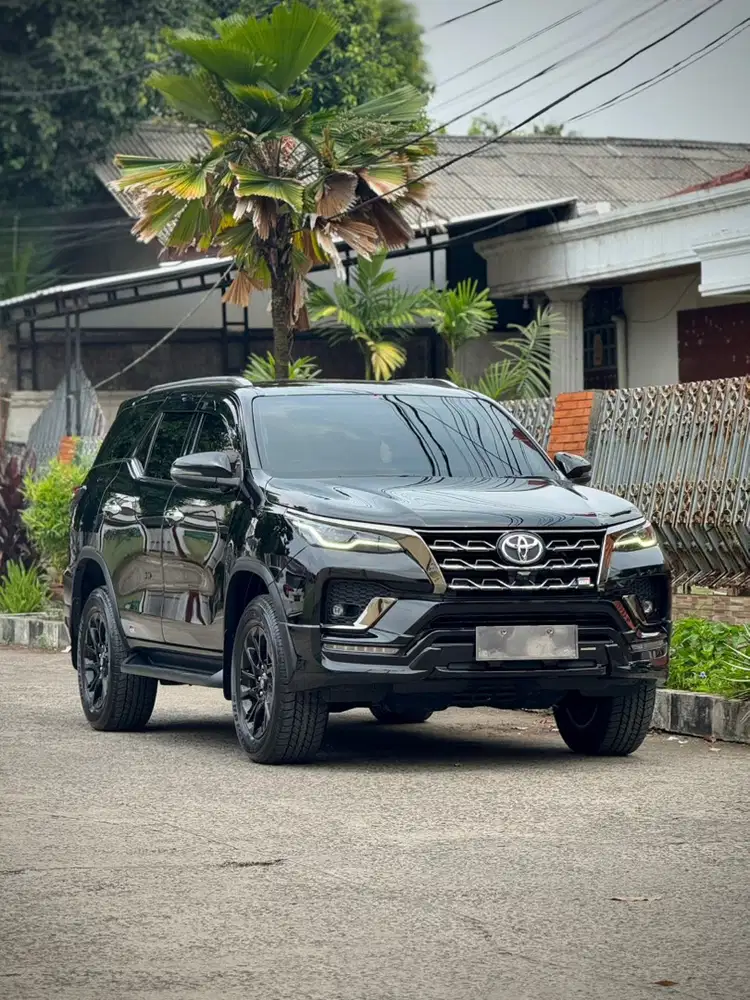 [Harga Cash] Toyota Fortuner 2.8 GR 2023
