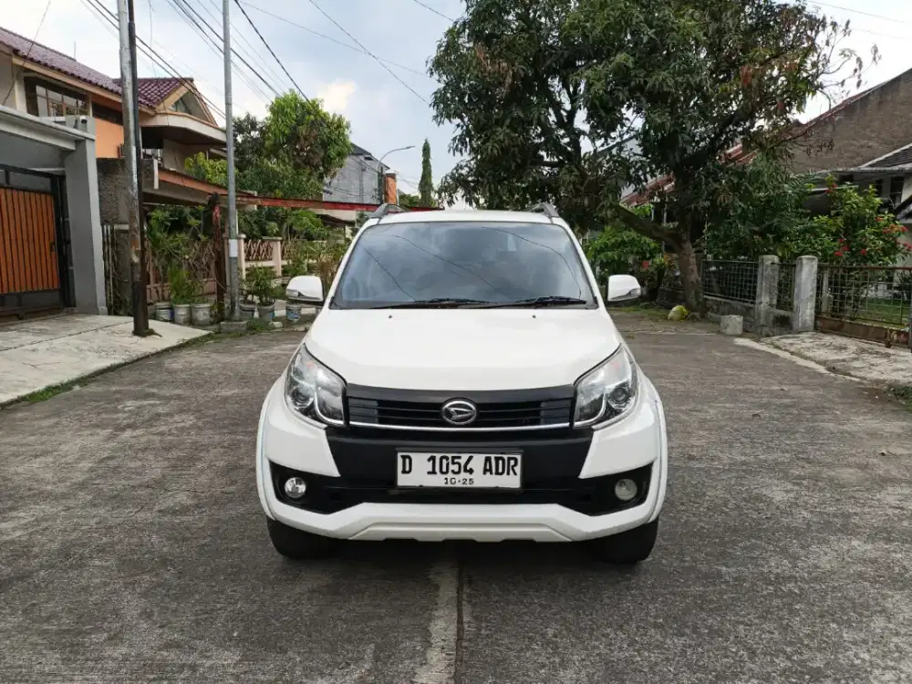 DAIHATSU NEW TERIOS R MATIC 2015