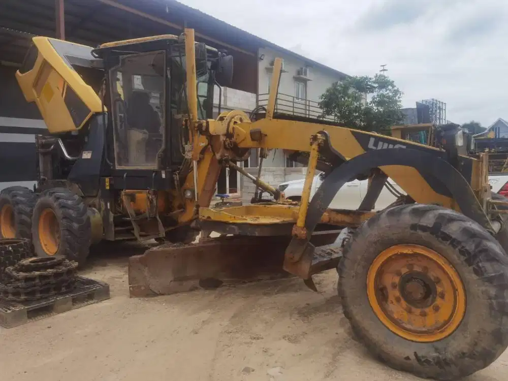 JUAL UNIT ALAT BERAT LIUGONG MOTOR GRADER CLG4140D TAHUN 2020