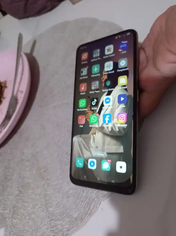 Oppo Reno 2F Ram 8/128GB Kelengkapan Hp Casan Ori