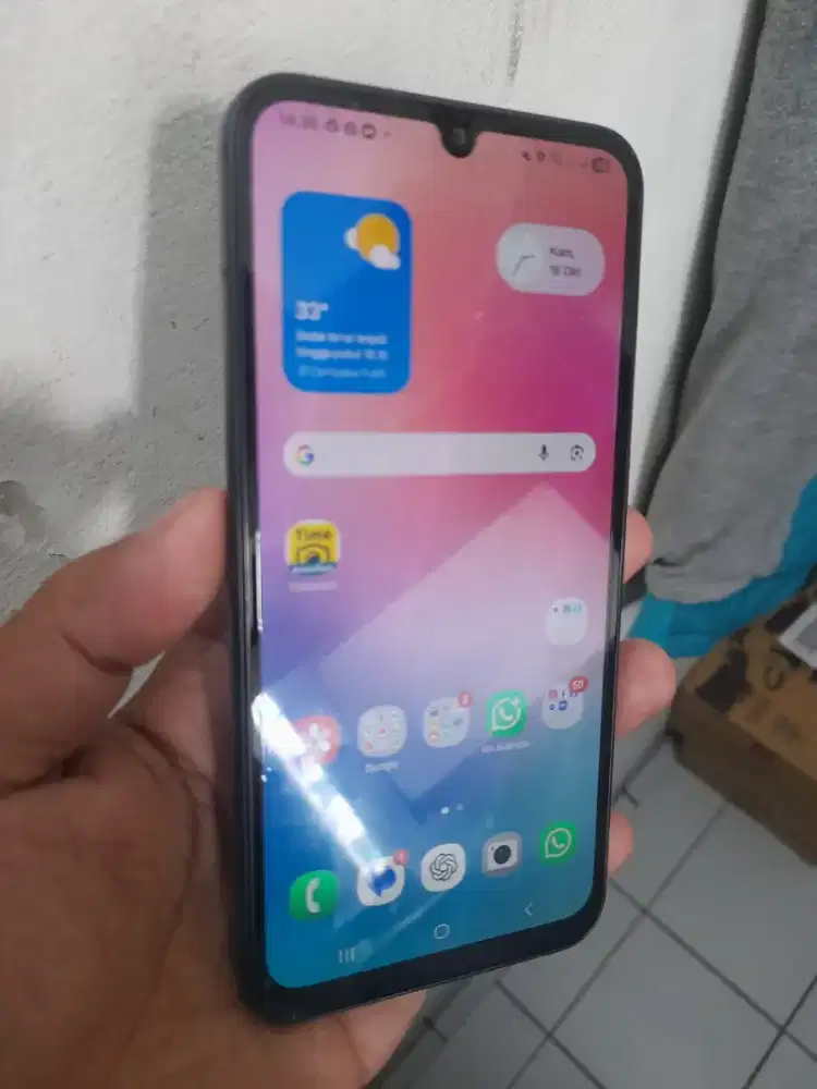 Samsung A24 8/128