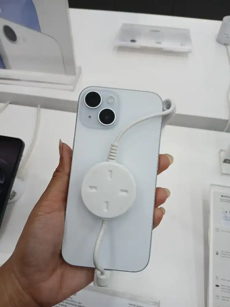 KREDIT IPHONE 15 BUNGA MULAI DARI 0% DI IBOX