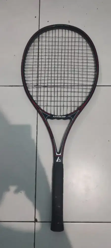 Raket tenis prince