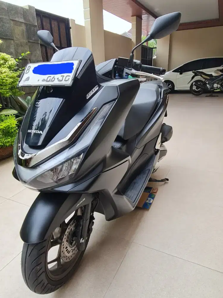 (KM 4 RIBU) Honda Pcx 160 Abs RoadSync Tipe Tertinggi pcx pcx160